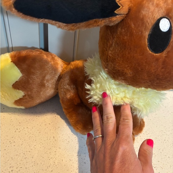 Eevee (Pokémon) build a bear - Picture 2 of 6